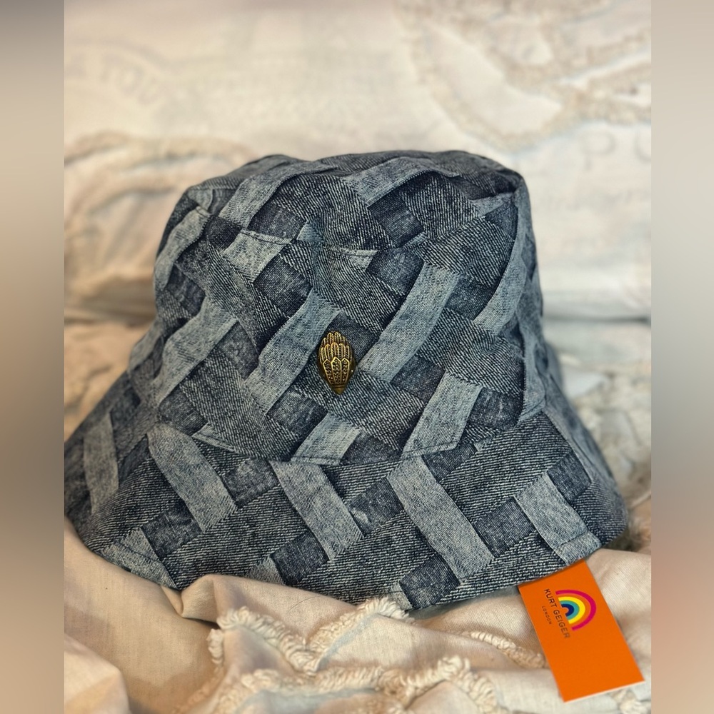 🔥KURT GEIGER WOVEN DENIM BUCKET HAT🧢